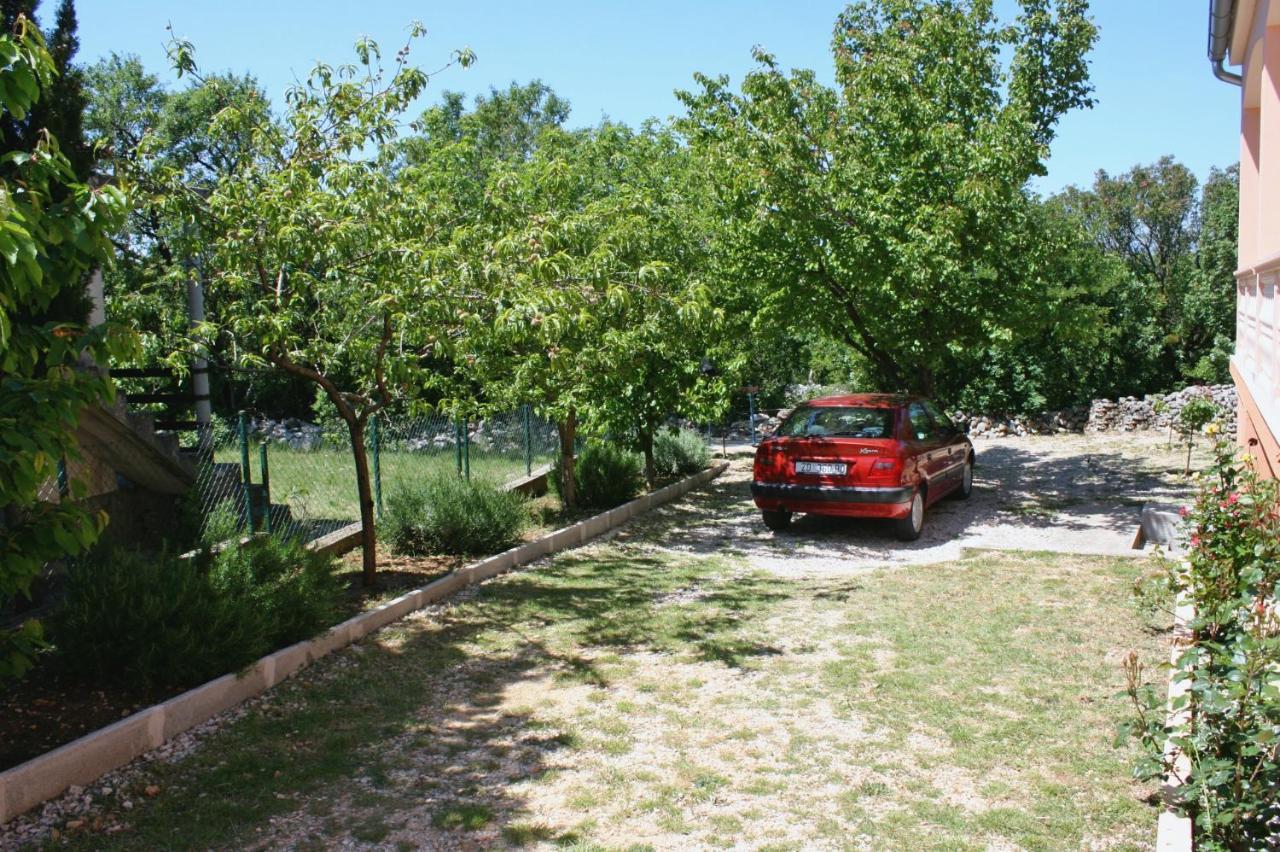 Apartments With A Parking Space Rovanjska, Paklenica - 6209 Kültér fotó